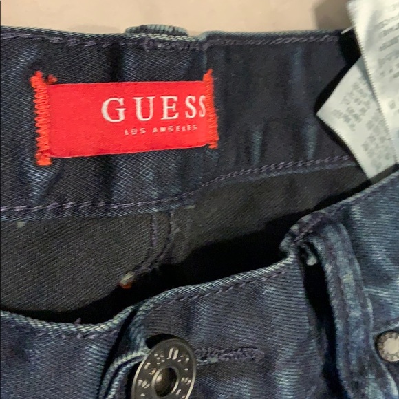Guess Jeans - Picture 2 of 3